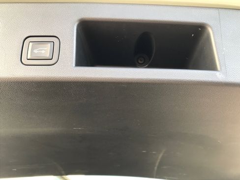 Certified 2025 Chevrolet Equinox LT w/ Convenience Package II image 14