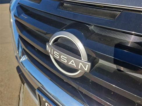 Used 2023 Nissan Pathfinder SL image 29