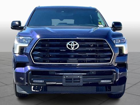 Used 2025 Toyota Sequoia Limited w/ Tow Technology Package image 3