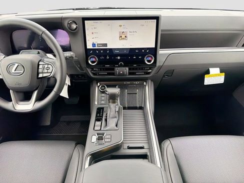 New 2026 Lexus GX 550 AWD/4WD image 19