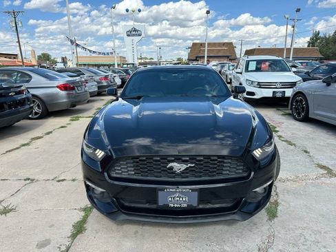Used 2017 Ford Mustang Coupe RWD image 2