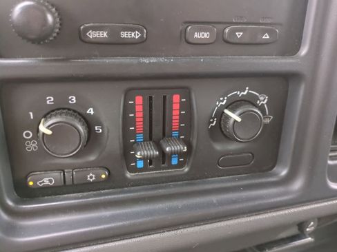 Used 2006 GMC Sierra 1500 W/T image 24