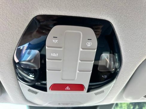 Used 2025 Kia K4 EX FWD image 11
