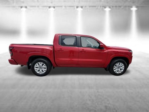 Used 2022 Nissan Frontier SV RWD image 3