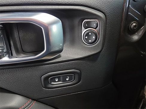 New 2026 Jeep Gladiator Rubicon w/ Steel Bumper Group image 14