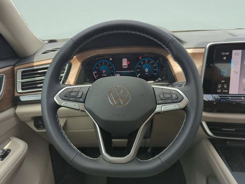 New 2026 Volkswagen Atlas SE image 21