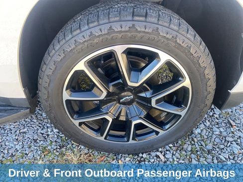 Used 2021 Chevrolet Tahoe LT image 18