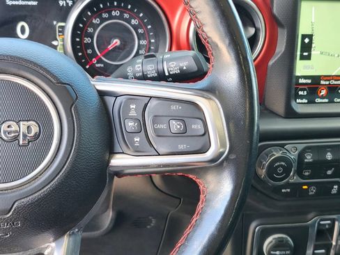Used 2021 Jeep Wrangler Unlimited Rubicon w/ Dual Top Group AWD/4WD image 29