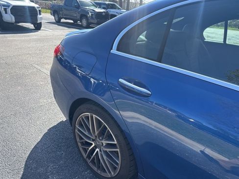 Used 2023 Mercedes-Benz C 43 AMG 4MATIC Sedan image 7