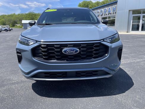 Certified 2024 Ford Escape ST-Line w/ Tech Pack #1 AWD/4WD image 4