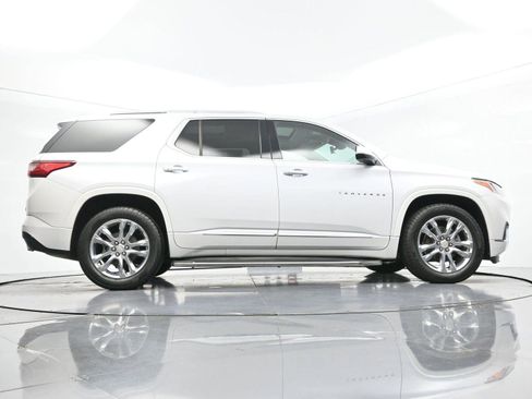Used 2019 Chevrolet Traverse High Country w/ LPO, Floor Liner Package AWD/4WD image 61