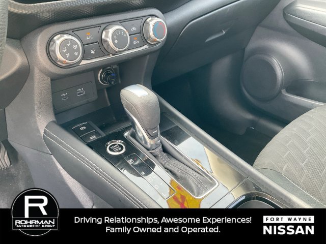 Certified 2024 Nissan Kicks SV FWD image 28