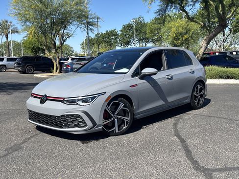 Used 2024 Volkswagen GTI SE w/ MDO Package image 31