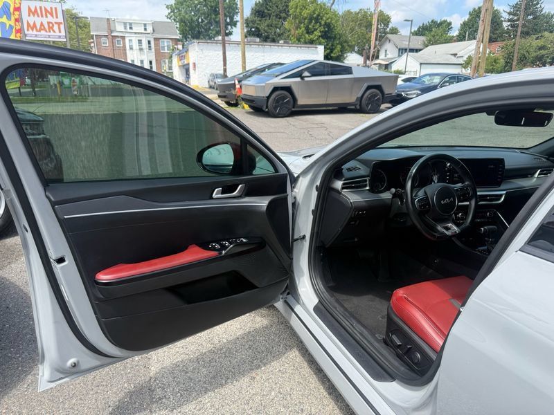 Used 2022 Kia K5 GT-Line w/ GT-Line FWD Premium Package image 22