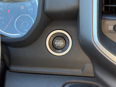 Used 2024 RAM 2500 Big Horn w/ Bed Utility Group image 24