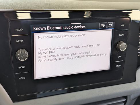 Used 2025 Volkswagen Jetta SE w/ Sunroof Package FWD image 29
