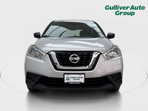Used 2020 Nissan Kicks S FWD image 14