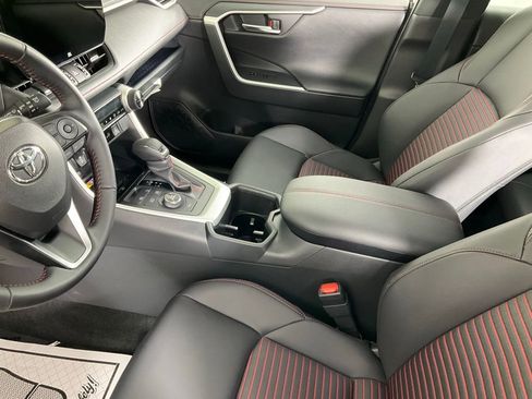 Used 2024 Toyota RAV4 XSE image 12