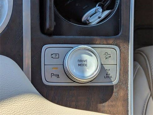 Used 2023 Genesis GV80 2.5T w/ Advanced Package image 27