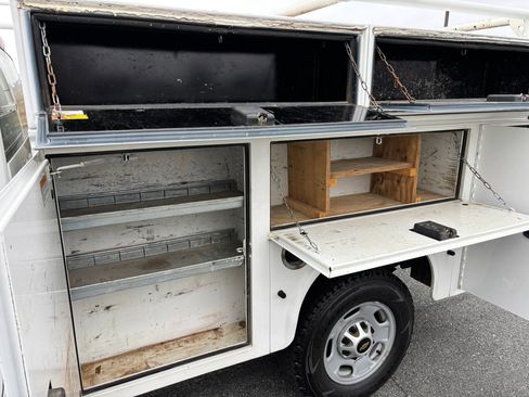 Used 2016 Chevrolet Silverado 2500 W/T image 26