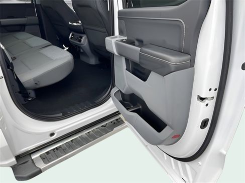 Used 2024 Ford F150 XLT w/ Equipment Group 302A MID image 25