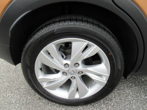 Used 2024 Buick Encore GX Preferred FWD image 8