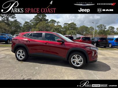Used 2024 Chevrolet Trax LS w/ LS Convenience Package
