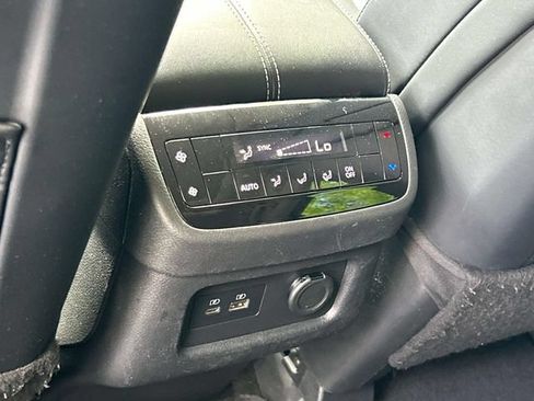 Used 2023 INFINITI QX60 Luxe w/ Cargo Package AWD/4WD image 19