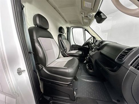 Used 2023 RAM ProMaster 2500 image 25