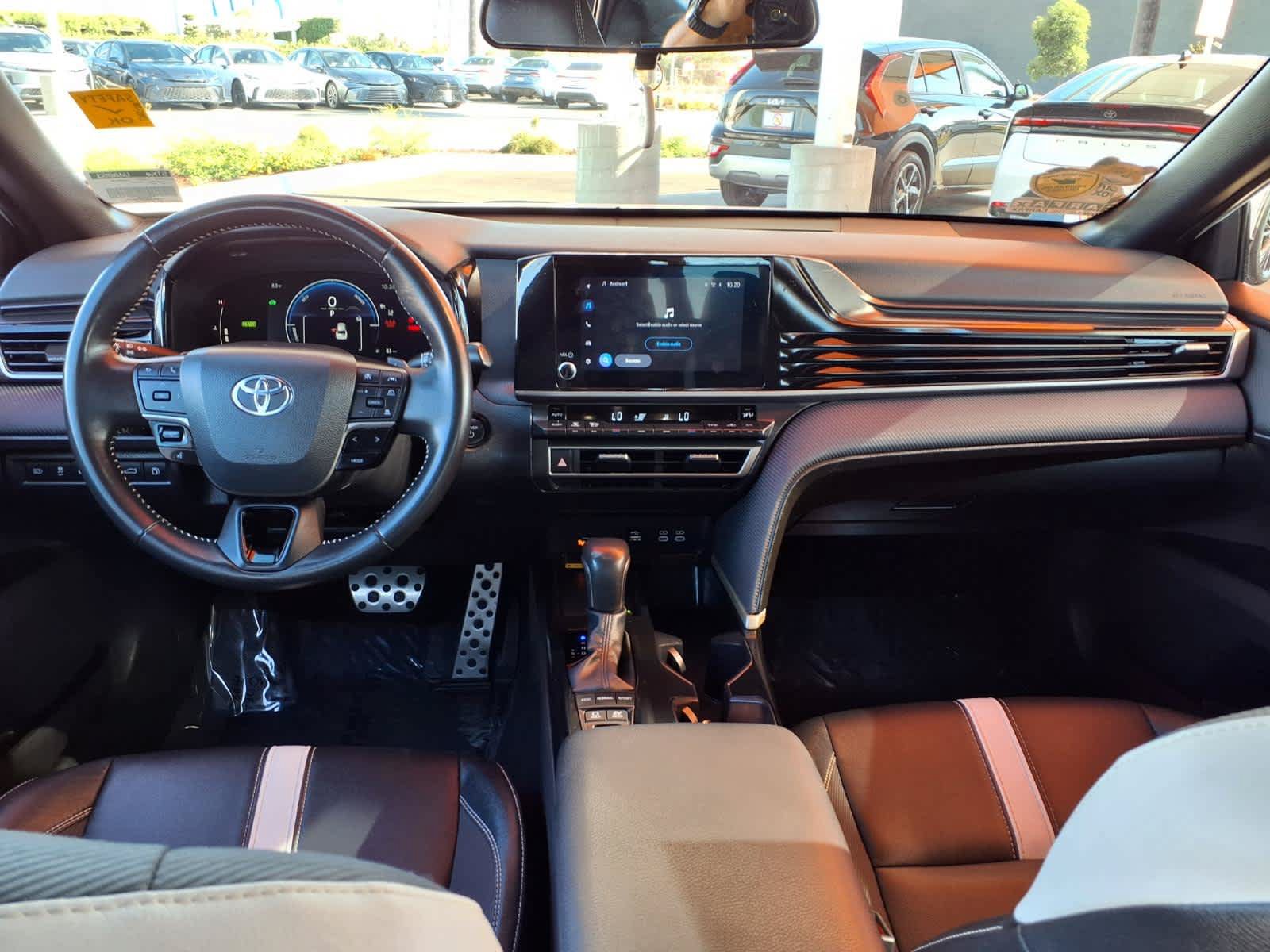 Certified 2025 Toyota Camry SE FWD image 13