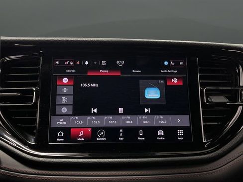 Certified 2025 Dodge Durango R/T image 19