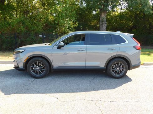 Used 2026 Honda CR-V EX-L image 8