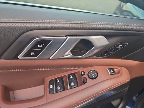 Used 2019 BMW X5 xDrive40i w/ Convenience Package image 15