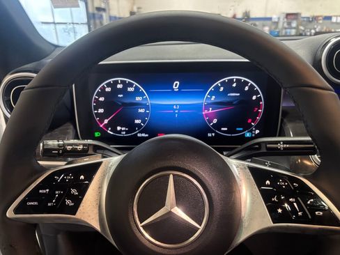 New 2026 Mercedes-Benz GLC 300 GLC 300 image 10