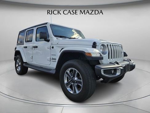 Used 2018 Jeep Wrangler Unlimited Sahara image 4