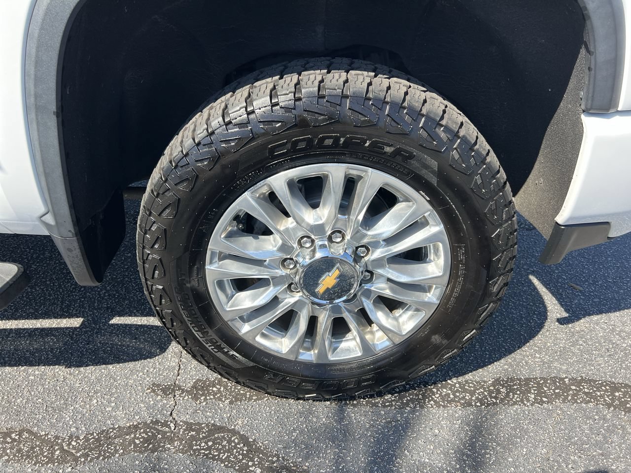 Used 2021 Chevrolet Silverado 3500 High Country AWD/4WD image 13
