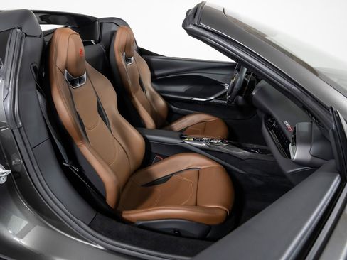 Used 2023 Ferrari 296 GTS image 42