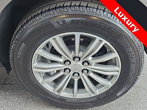 Used 2019 Cadillac XT5 Luxury image 12