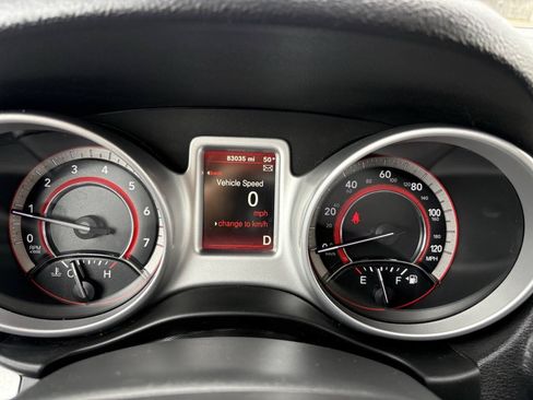 Used 2018 Dodge Journey SE FWD image 39