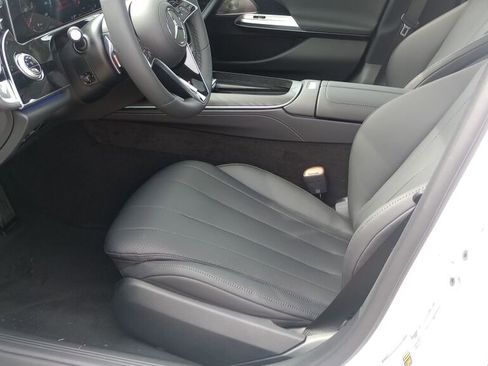 New 2025 Mercedes-Benz E 350 4MATIC Sedan image 6