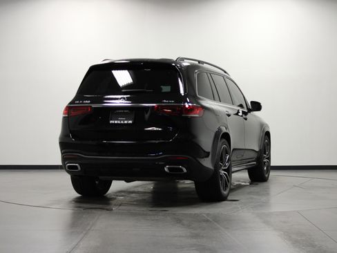 Used 2022 Mercedes-Benz GLS 450 4MATIC image 4
