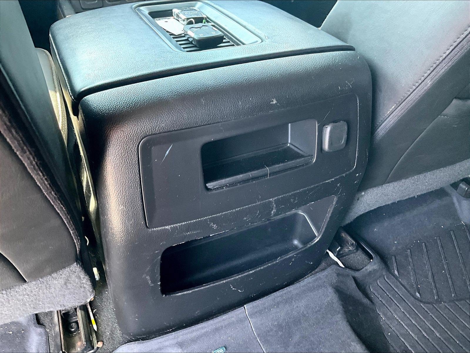 Used 2018 GMC Sierra 1500 Denali w/ Denali Ultimate Package AWD/4WD image 11