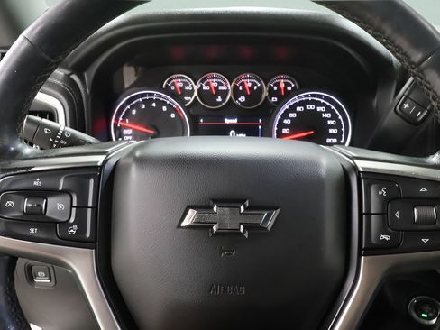 Used 2021 Chevrolet Silverado 1500 LT Trail Boss w/ Convenience Package II AWD/4WD image 13