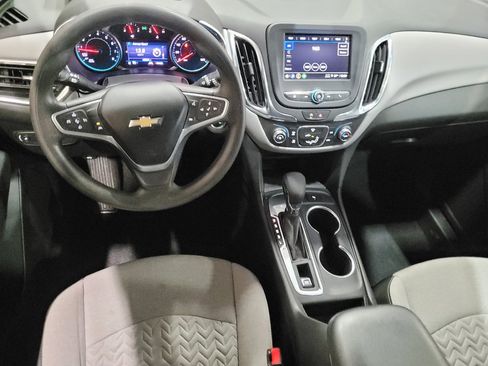 Used 2022 Chevrolet Equinox LT image 22