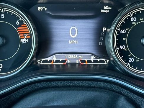 Used 2019 Jeep Cherokee Limited FWD image 33