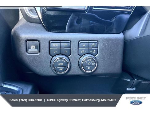 Used 2025 Chevrolet Silverado 1500 RST w/ Convenience Package II AWD/4WD image 23