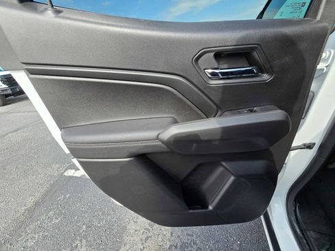 New 2024 GMC Canyon Elevation w/ Convenience Package image 19