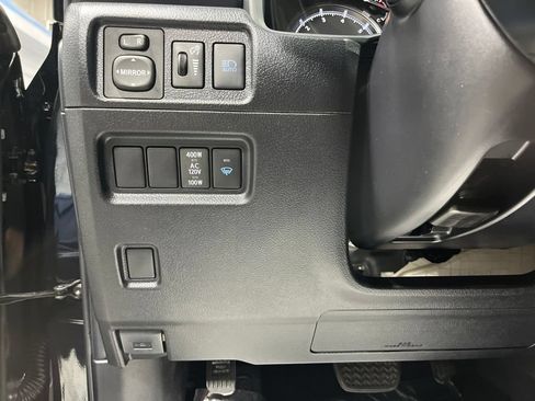 Used 2024 Toyota 4Runner TRD Sport AWD/4WD image 16
