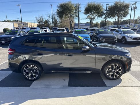 Used 2025 BMW X3 xDrive30i w/ M Sport Package image 3