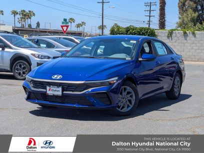 New 2025 Hyundai Elantra Blue